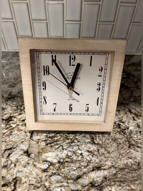 New York Clockmaker Cream Square Table Clock